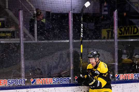 Västerås Fredrik Johansson jublar