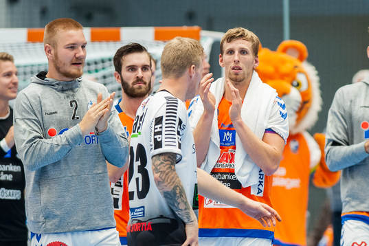 Kristianstads Olafur Gudmundsson jublar framför IFK Ystads