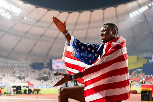 Grant Holloway of USA celebrates winning the men’s 110