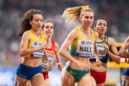 Yolanda Ngarambe of Sweden (L)