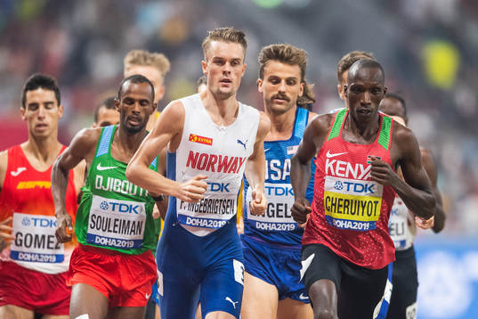 Filip Ingebrigtsen of Norway and Timothy Cheruiyot of Kenya