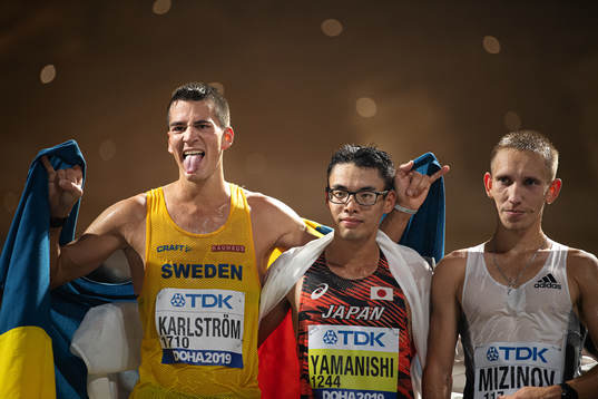 Perseus Karlström of Sweden, Toshikazu Yamanishi of Japan
