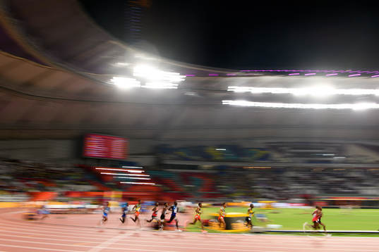 General view of the men's 10 000 meter final