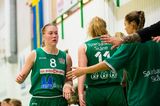 IK Eos Louise Noaksson jublar