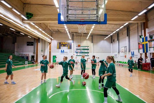 IK Eos