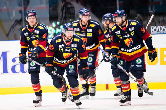 Djurgårdens Niclas Bergfors gör 4-0 och jublar med