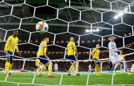 Rodrigo of Spain scores 1-1