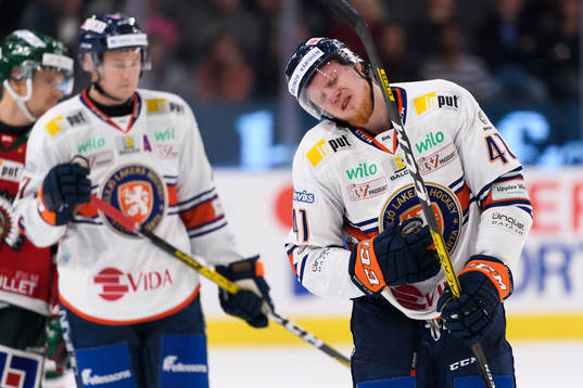 Växjös Ludvig Nilsson har ont