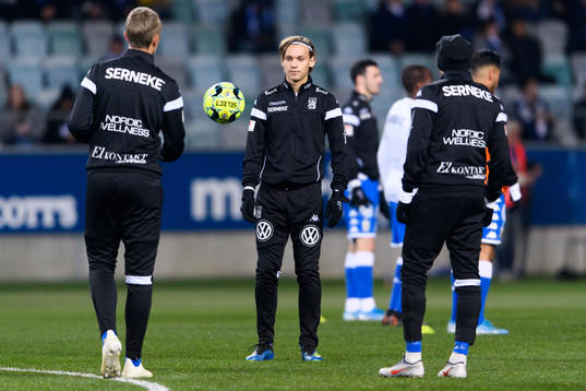 IFK Göteborgs Noah Alexandersson innan fotbollsmatchen i