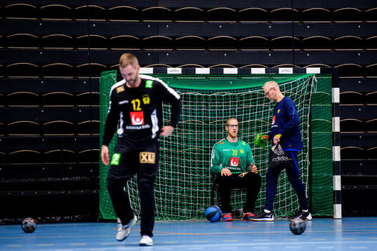 Målvakt Mikael Appelgren och målvaktstränare Mats Olsson