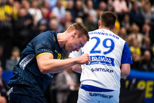 Fredric Pettersson of Sweden celebrates