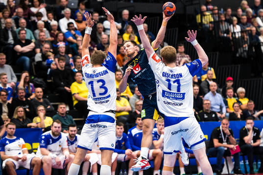 Albin Lagergren of Sweden and Olafur Andres Gudmundsson,