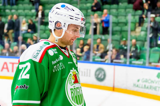 Rögles Daniel Zaar  deppar