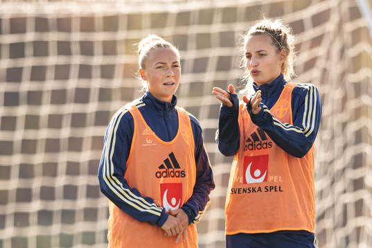 Hanna Bennison and Nathalie Björn of the Swedish women’s