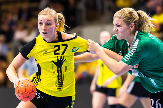 Sävehofs Ida Staxen Lagerbon och Önnereds Frida Tegstedt
