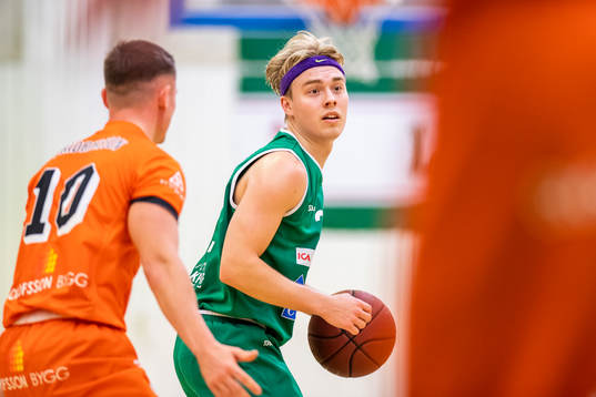 Eos Joel Svensson och Borås Elvar Fridriksson
