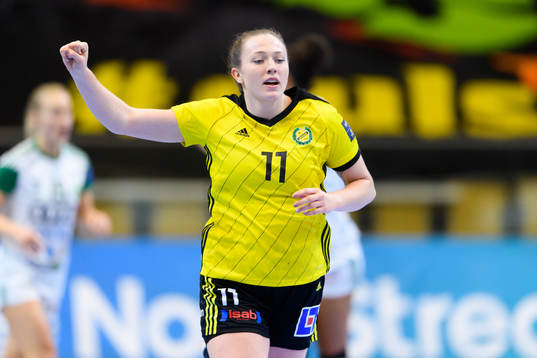 Sävehofs Amelia Lundbäck jublar