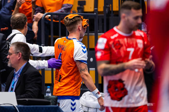 Kristianstads Adam Nyfjäll lämnar planen