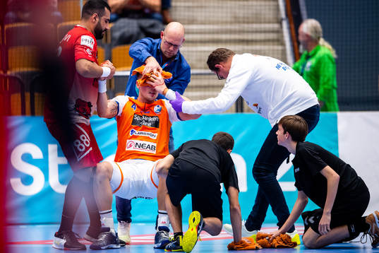 Kristianstads Adam Nyfjäll lämnar planen