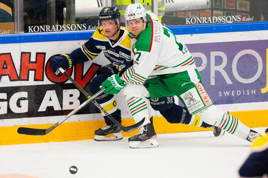 s Emil Johansson och Rögles Erlend Lesund