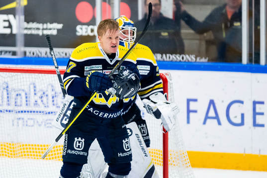 s Emil Johansson