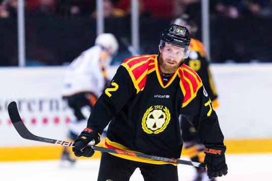 Brynäs Emil Forslund  deppar