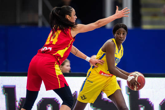 Milica Jovanovic of Montenegro and Binta Drammeh of Sweden