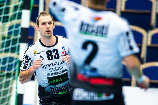 IFK Ystads Fredrik Petersen jublar