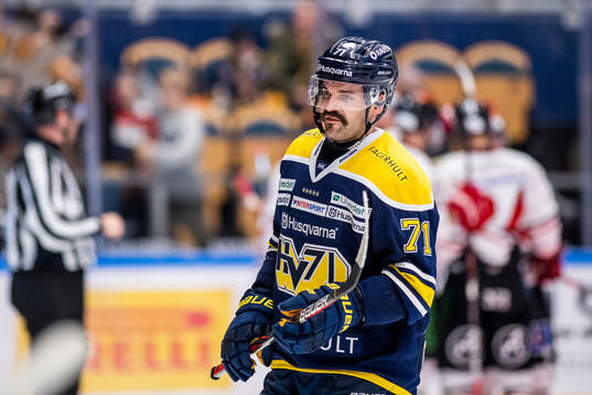 s Linus Fröberg deppar