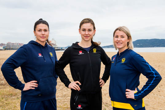 Goalkeeper Filippa Idehn, goalkeeper Jessica Ryde and
