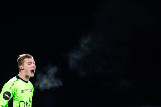 Goalkeeper Kristoffer Sundquist Klaesson of Vålerenga