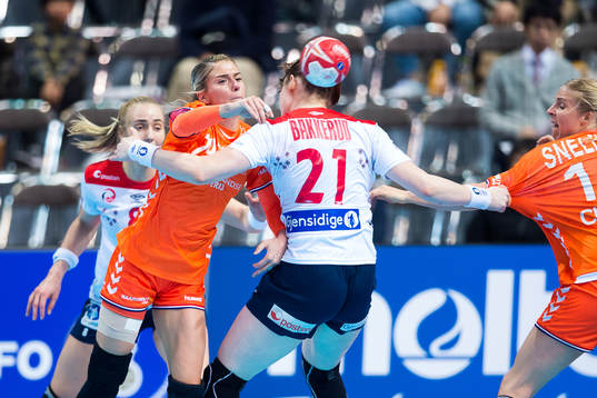 Estavana Polman of Norway