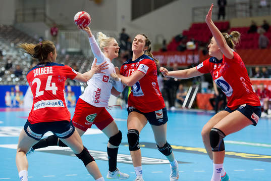 Lotte Grigel of Denmark and Kari Brattset and Emilie Hegh