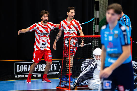 Pixbos Adam Persson och Anton Eriksson jublar