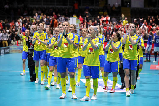Anna Wijk of Sweden celebrate with teammates