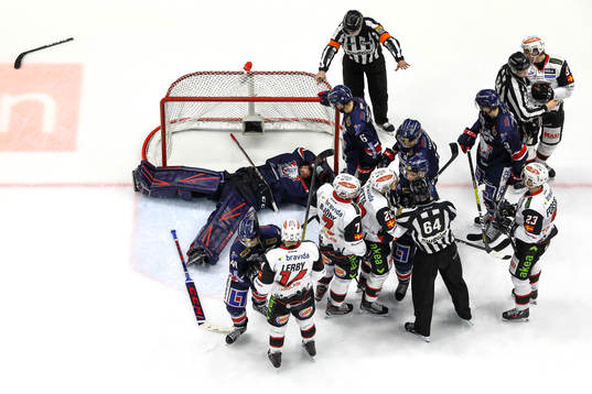 Mål 2-1 av Malmö Redhawks Christoffer Forsberg förbi