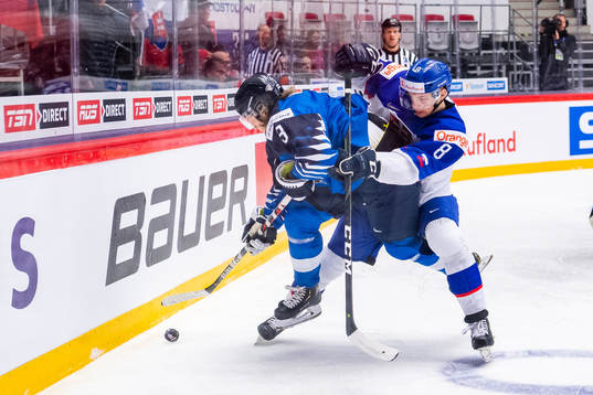 Anttoni Honka of Finland and Oliver Okuliar of Slovakia