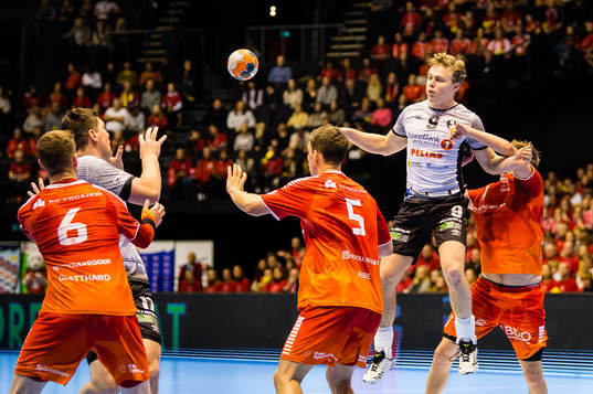 Simen Holand Pettersen of Elverum