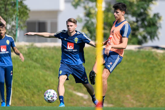 Simon Hedlund and Anel Ahmedhodzic