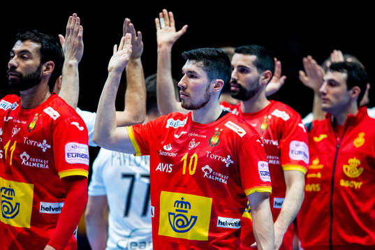 Alex Dujshebaev Dovichebaeva of Spain