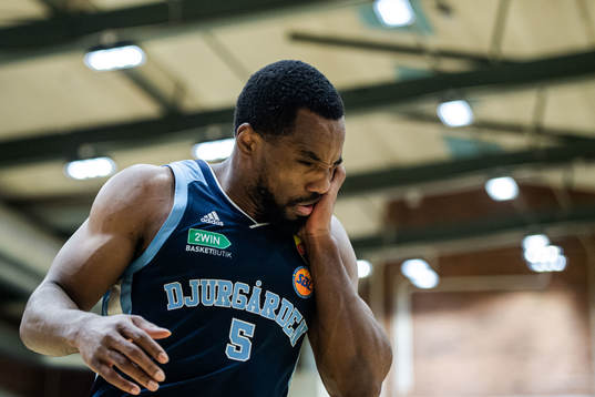 Djurgårdens Derrick Wilson  har ont