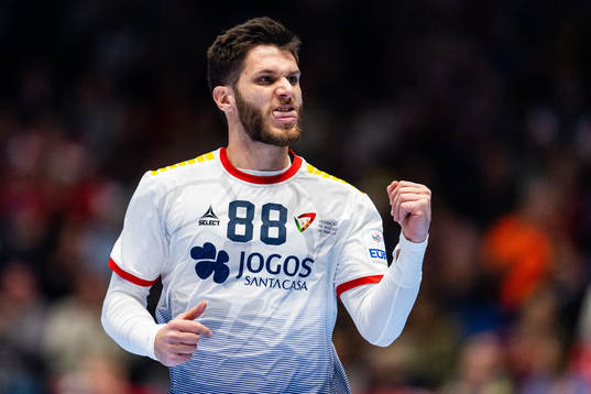 Fabio Magalhães of Portugal celebrates