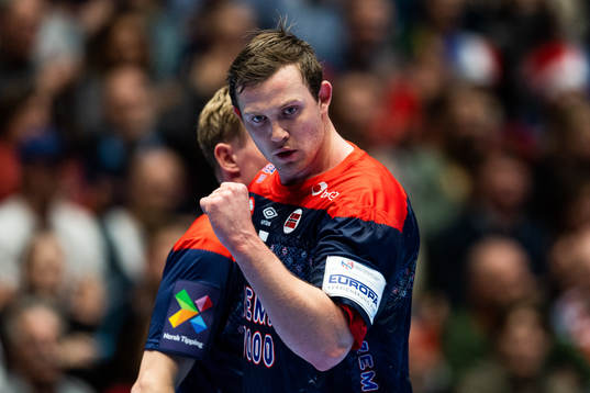 Sander Sagosen of Norway celebrates