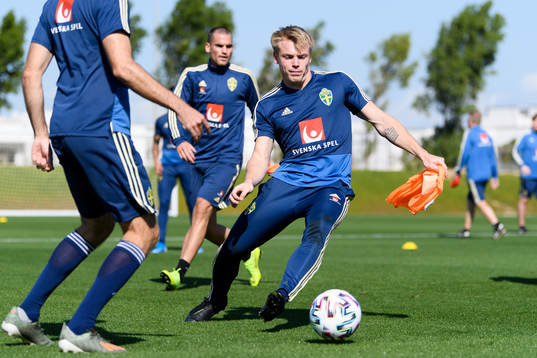 Goalkeeper Isak Pettersson