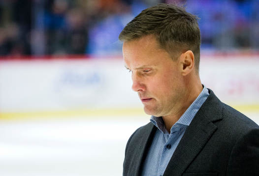 Frölundas tränare Roger Rönnberg deppar