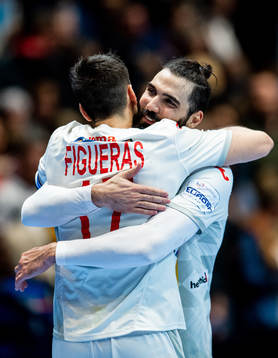 Adrià Figueras Trejo and Jorge Maqueda Peño of Spain