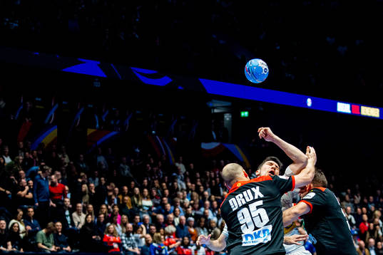 Paul Drux of Germany and Alex Dujshebaev Dovichebaeva of