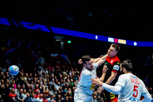 Gedeón Guardiola Villaplana of Spain and Fabian Böhm of