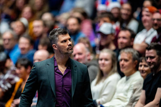 Kristian Kjelling, TV pundit and former handball player