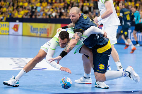 Borut Mackovsek of Slovenia and Andreas Nilsson of Sweden
